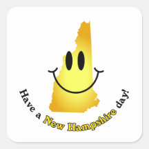 ¡Cara feliz - tenga un día de New Hampshire! Colcomanias Cuadradass