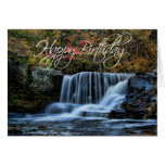 Cascada en tarjeta del feliz cumpleaños del otoño tarjetas