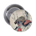 Casco en un árbol de ciruelo por Ryusai, Shigeharu Pin