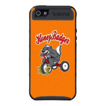 Caso del iPhone 5 del cargo de HoneyBadger Skinit