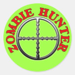 Cazador del zombi con los retículos etiquetas  