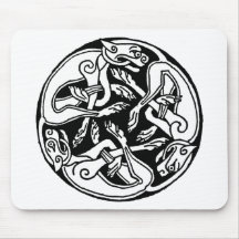 Celtic pattern with dogs - black and white mauspad