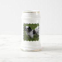 Cerveza Stein del perro de aguas de rey Charles Taza