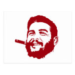 Che Guevara con la postal del retrato del cigarro