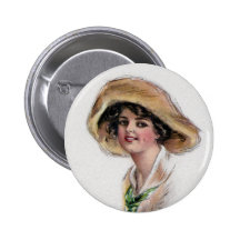 Chica de Gibson en gorra y lazo verde Pin
