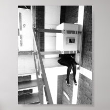 Chica de la caja posters