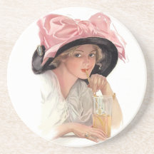 Chica de la soda que sorbe en gorra posavasos personalizados
