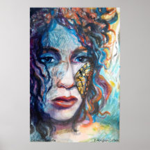 Chica de PMACarlson con un poster de la mariposa