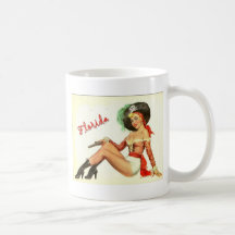 Chica del pirata del vintage 50s tazas