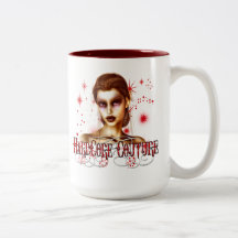 Chica hermoso de la cara del duende tazas de café