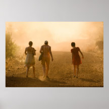 Chicas en la neblina posters