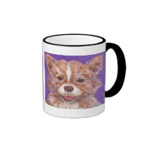 Chihuahua larga linda del pelo taza