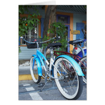 Ciclo Miami que hace compras de ciclo que monta en Tarjeta