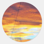 Cielo anaranjado de la arca en la puesta del sol etiquetas  
