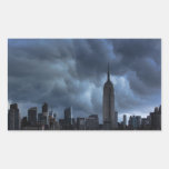 Cielos tempestuosos de la tarde: Empire State Buil Rectangular Altavoz