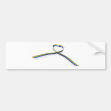 Cinta coloreada arco iris de la forma del corazón etiqueta de parachoque