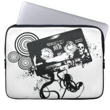 Cinta de audio y cráneo retros del Grunge Funda Portátil