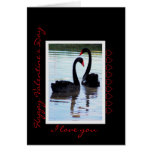 Cisnes negros del el día de San Valentín feliz Tarjetón