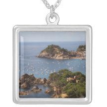 Ciudad de TOSSA DE MRZ. situada en la costa Brava. Grimpolas