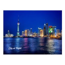 Ciudad en la postal de la noche