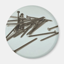 Clavos agudos del hierro imanes de nevera