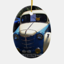 Coche clásico del salón adorno de reyes