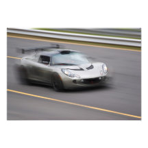 Coche de deportes que apresura fotografías  