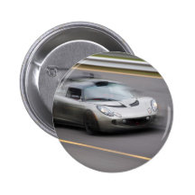 Coche de deportes que apresura pins