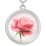 Colgante del rosa rojo