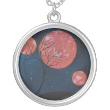 Collar #3 de la silueta del espacio