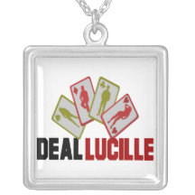 Collar afortunado de los naipes de Lucille del tra
