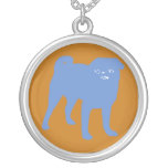 Collar azul del barro amasado