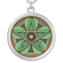 Collar de la hoja de la primavera