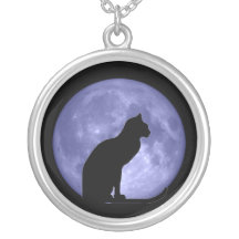 Collar de la luna azul del gato negro