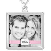 Collar de la plantilla de la foto del monograma
