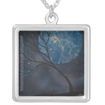 Collar de la silueta del árbol
