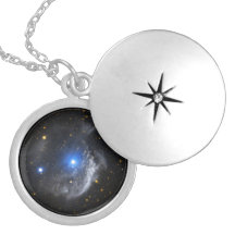 Collar de las nebulosas oscuras