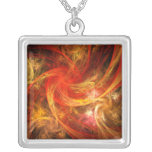 Collar de plata abstracto de la tormenta de fuego