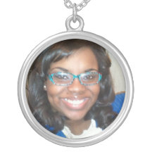 "Collar de Thyself del amor"