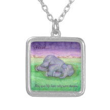 collar del amigo del elefante del bebé el dormir