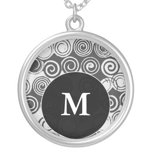 Collar del colgante de la letra M del monograma