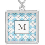 Collar del monograma de Argyle