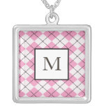 Collar del monograma de Argyle