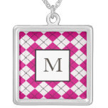 Collar del monograma de Argyle