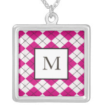 Collar del monograma de Argyle