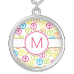 Collar del monograma del signo de la paz