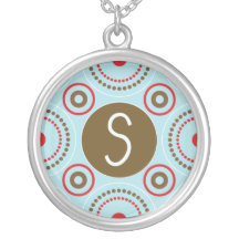 Collar del monograma - letra S
