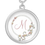 Collar floral del monograma