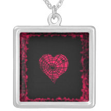 Collar gótico rosado del corazón