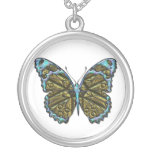 Collar grabado de la mariposa 3